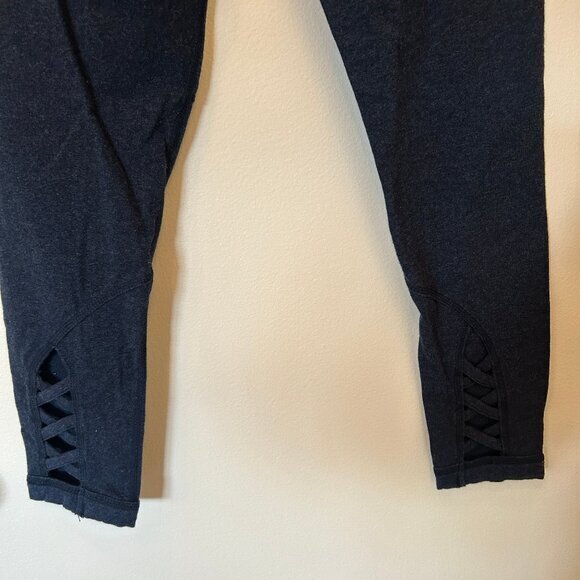 Calvin Klein cropped heathered navy leggings w/ lattice detail at back ankles sz - Picture 6 of 11